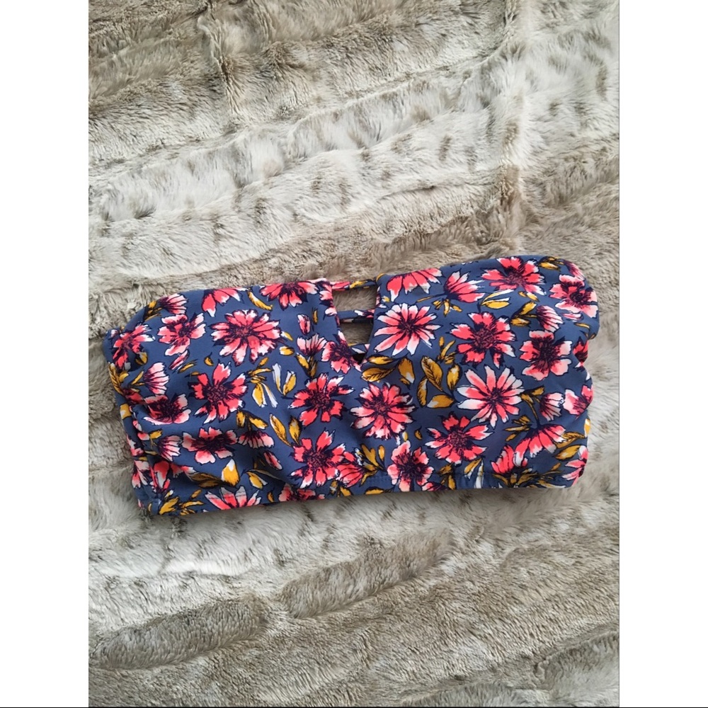 Floral Strapless Bikini Top